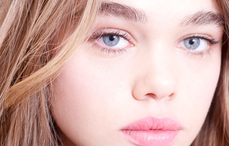 Maquillage des sourcils