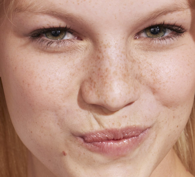Un maquillage frais et naturel. A fresh and glowy out-of-lockdown makeup
